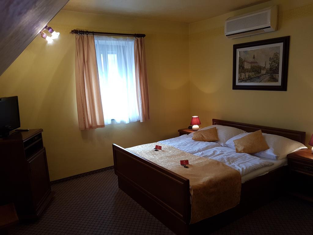 Hotel Barbora Cesky Krumlov Exterior photo